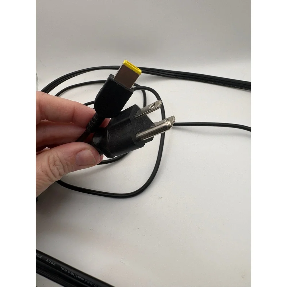 Lenovo 45W AC Adapter ADLX45NCC3A 20V 2.25A Slim Tip Power Supply Charger‎